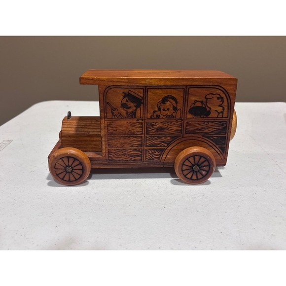 Nostalgia Inc. Other - Vintage Nostalgia Inc 1977 Wooden Trolley Car Coin Bank Rolling Wheels Brown